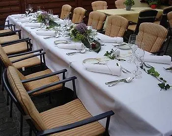 Ringhotel Reubel Zirndorf 4*,