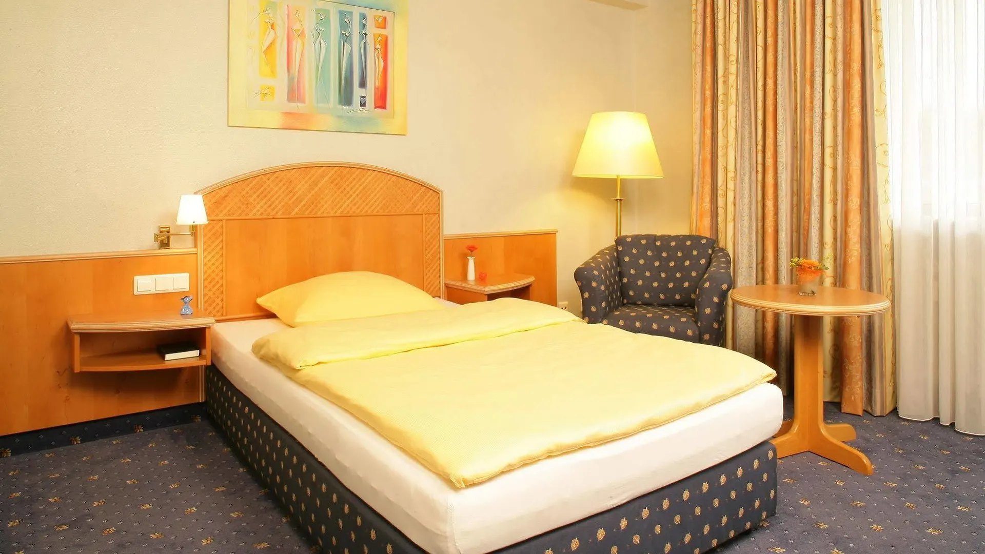 Ringhotel Reubel Zirndorf Niemcy